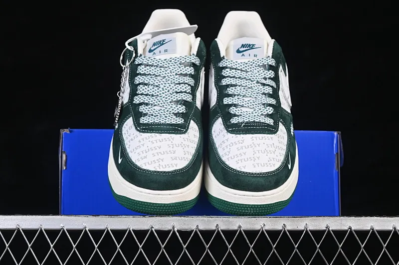All categories Nk Air Force 1 Air Force series Nk Air Force 1 Low Air Force low-top Nike Air Force 1'07 Low Stussy co-branded dark green Air Force 1 low-top casual sneakers SY1388-023